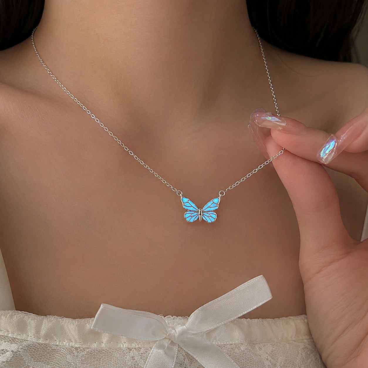 SET COLLAR DE MARIPOSA LUMINOSA : COLLAR + PULSERA